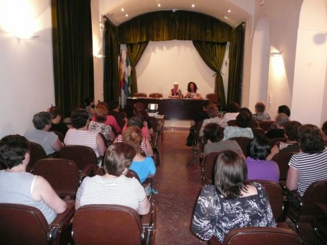Conferencia en Arahal 2012